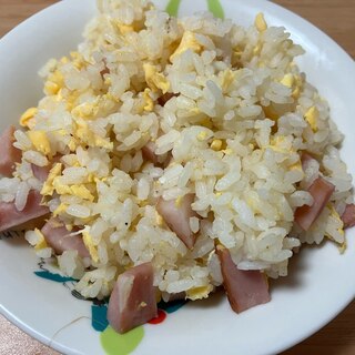 ベーコンと卵の炒飯